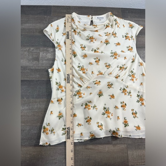 REFORMATION BETTIE FLORAL CAP SLEEVE TOP IN NICOLA - Picture 10 of 14